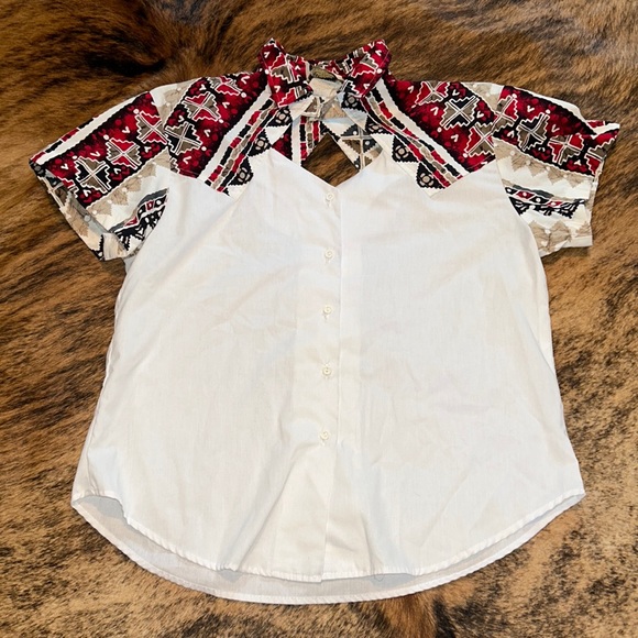 Western Collection Tops - Vintage women’s short sleeve western shirt